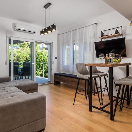 Zid Apartman Опатия Экстерьер фото